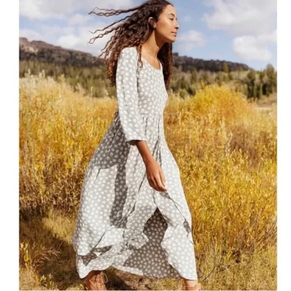 Christy Dawn Amelia Midi Dress 3/4 Sleeve Sage Ditsy Gray & White Size Small - Picture 4 of 14